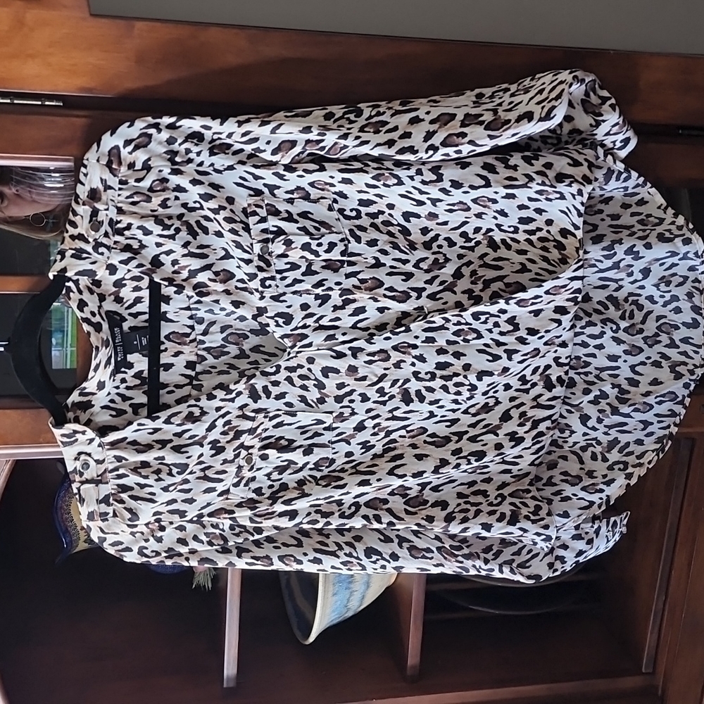 White House Black Market Leopard Print Blouse